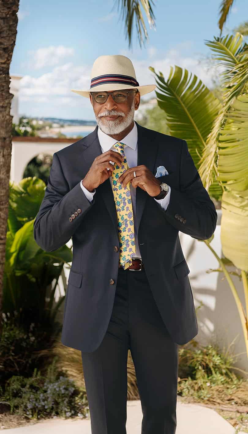 Suits & Formalwear